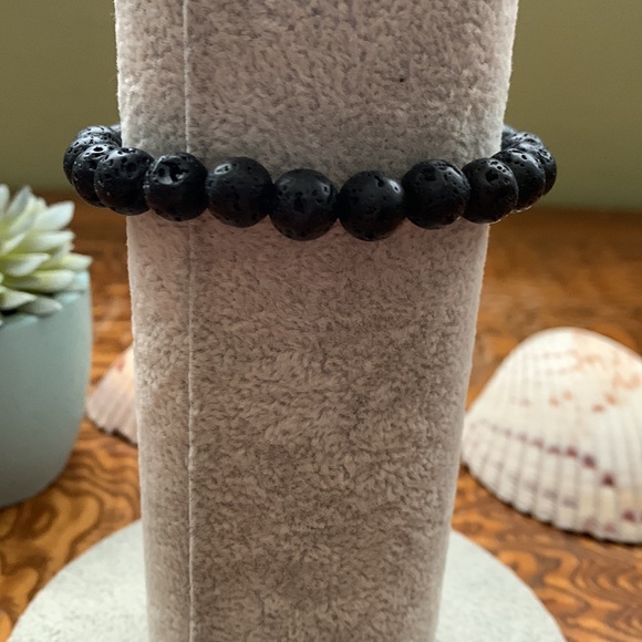 NWOT Elephant Lava Stone Stretchy Diffuser Bracelet 🐘🌟 - Picture 4 of 5